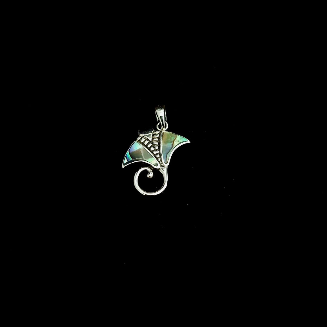 Pendant Manta Abalony 2 X 23mm