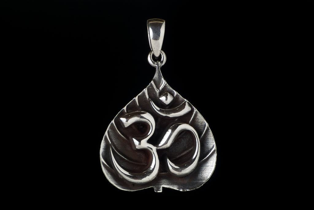 Pendant Om India Lotus Large 4cm