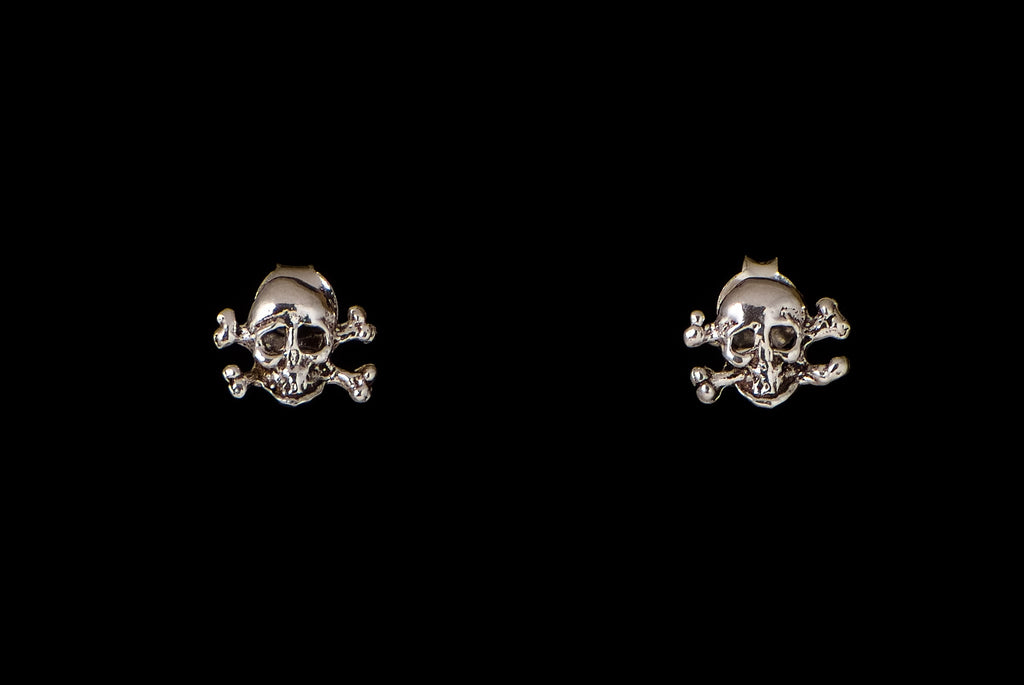 Earring Stud Skull