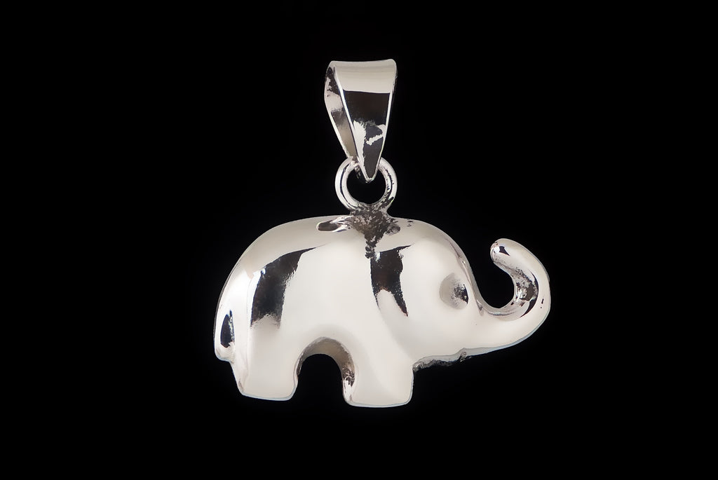 Pendant Elephant Plain Medium 2.5x1.3cm