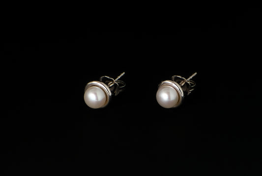 Earring Pearl Stud Katy 5mm