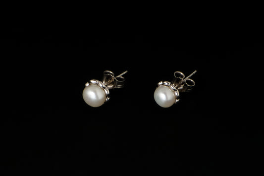 Earring Pearl Stud Al Small 6-7mm