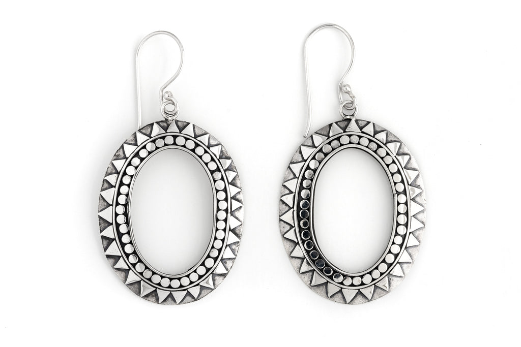 Earring Indian Oval  3.5 x 2,8cm - Bambu Silver Jewellry