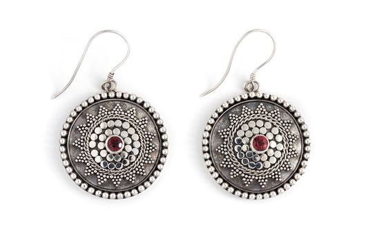 Earring Sombrero with Garnet Stone 2.4-2.6cm