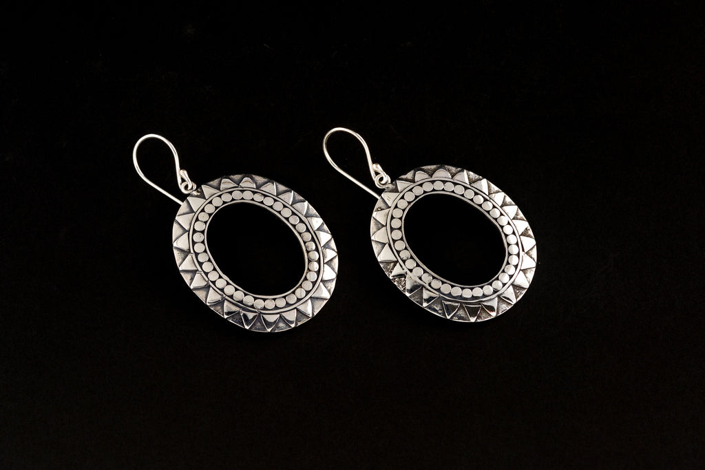 Earring Indian Oval  3.5 x 2,8cm - Bambu Silver Jewellry